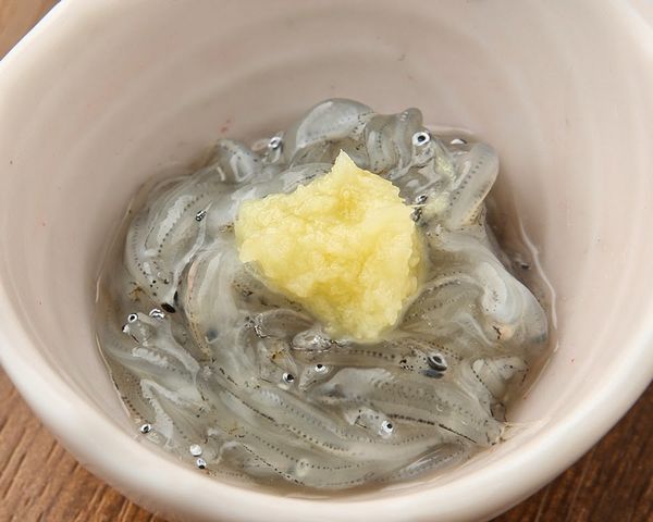 上野湯島駅不忍池近く魚之屋絶品ランチグルメ口コミも多く評判の良い海鮮料理