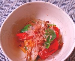 パプリカのおかか炒め