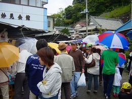 勝浦朝市