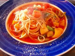 7種類の野菜のパスタ