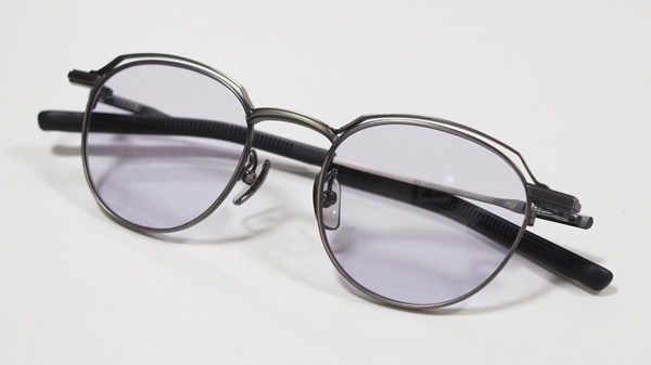 999.9”PHOTOCHROMIC”シリーズ(色が変わるレンズ”調光レンズ 999.9”PHOTOCHROMIC”シリーズ(色が変わるレンズ”調光レンズ