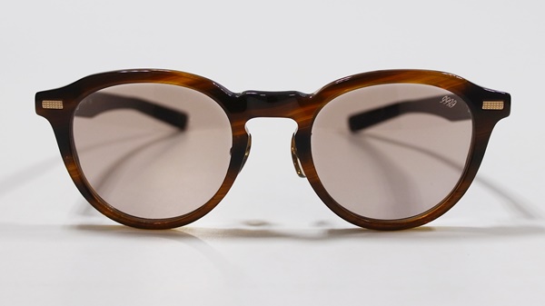 999.9”PHOTOCHROMIC”シリーズ(色が変わるレンズ”調光レンズ 999.9”PHOTOCHROMIC”シリーズ(色が変わるレンズ”調光レンズ