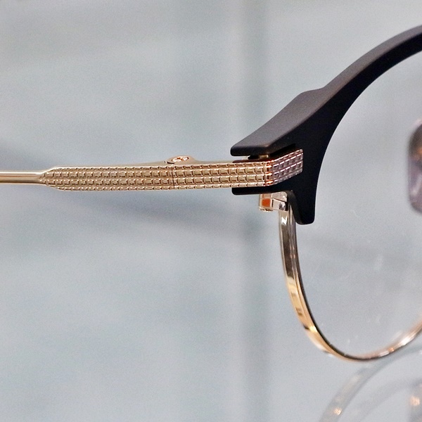 999.9 Review”S-935T（S-935T series）”】 | 999.9 selected by