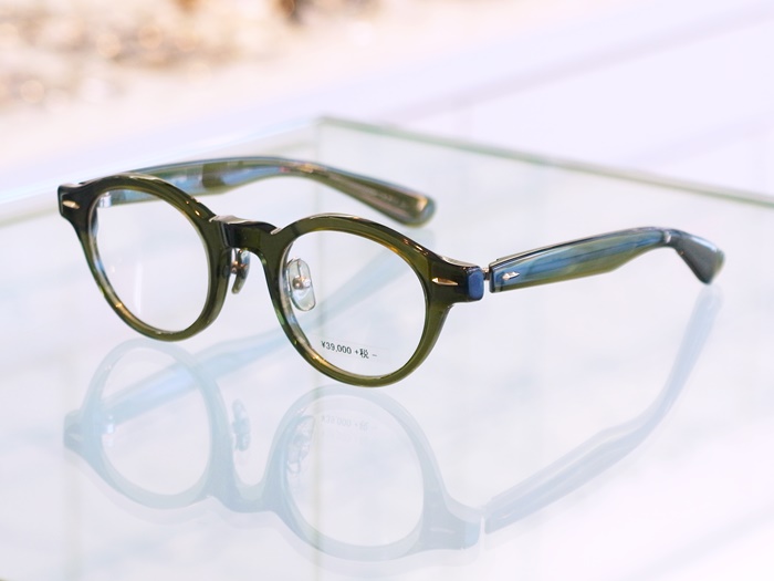 【定価216,000円】999.9 KG-collection 老眼鏡KG-01 4560498328186_01.jpg