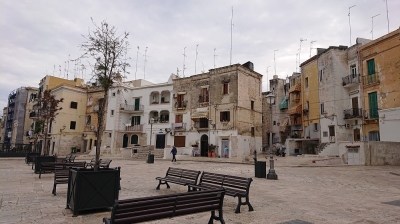 bari 2