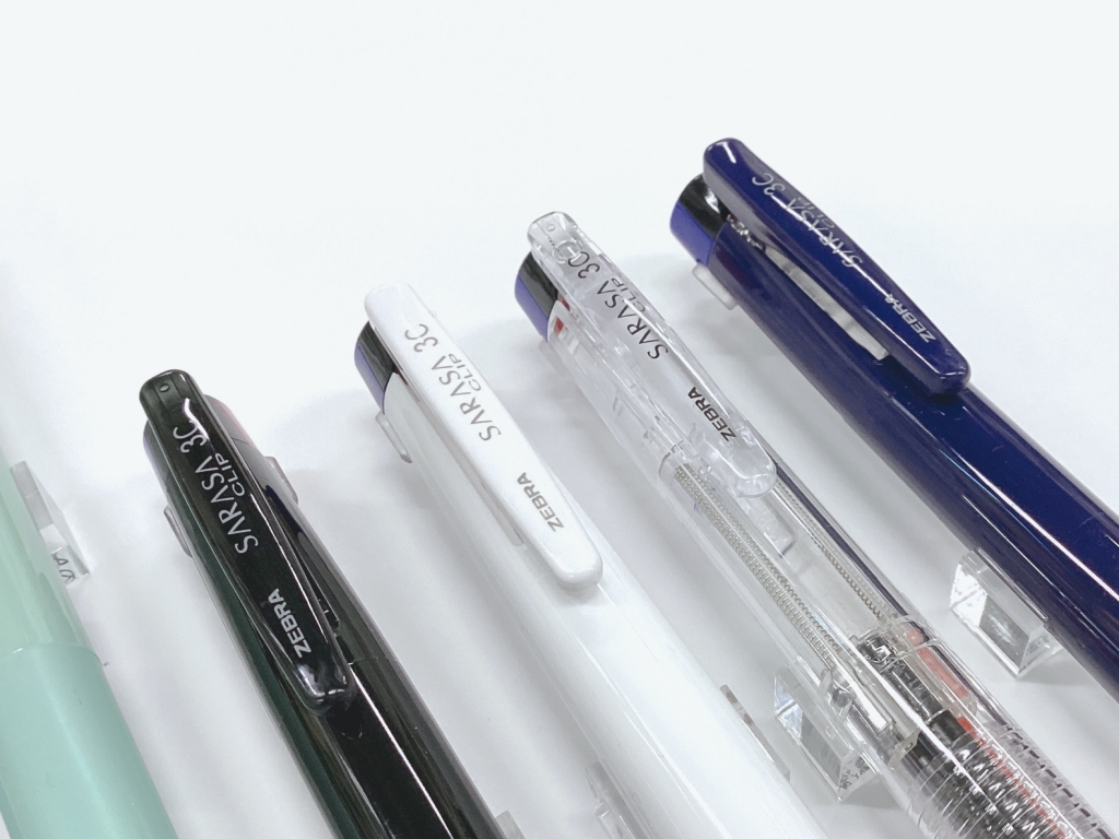 従来品からの大進化！】生まれ変わったサラサの多色ボールペン「サラサ