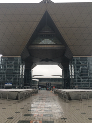 デザインフェスタ　雨