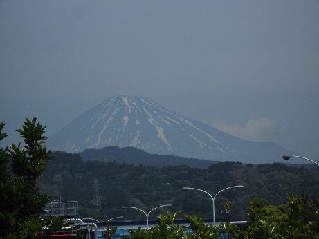 5/6 10時半過ぎの富士山