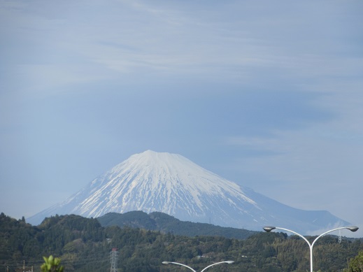 4/7 15時半過ぎの富士山