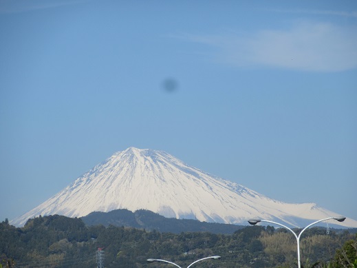 4/16 14時前の富士山 1