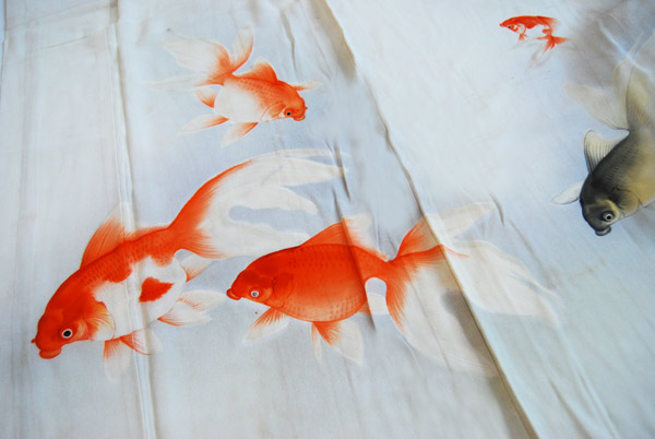 5/4（月）新入荷商品販売！ レアモチーフ！ 金魚刺繍半襟＆絵羽