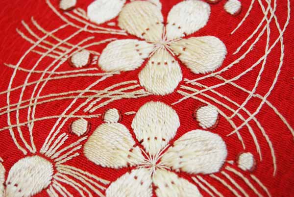 アンティークの刺繍半襟も入荷致しました！ | kimono sarasa