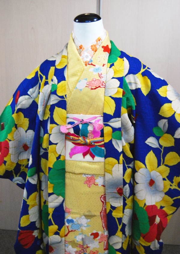 鮮やかな青地に大輪の椿！華やか大正ロマン長羽織 | kimono sarasa