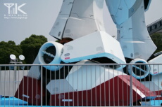 等身大ガンダム 足元