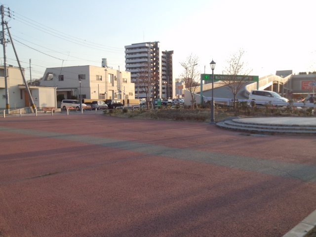 港町公園イオン側