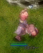 本で殴る