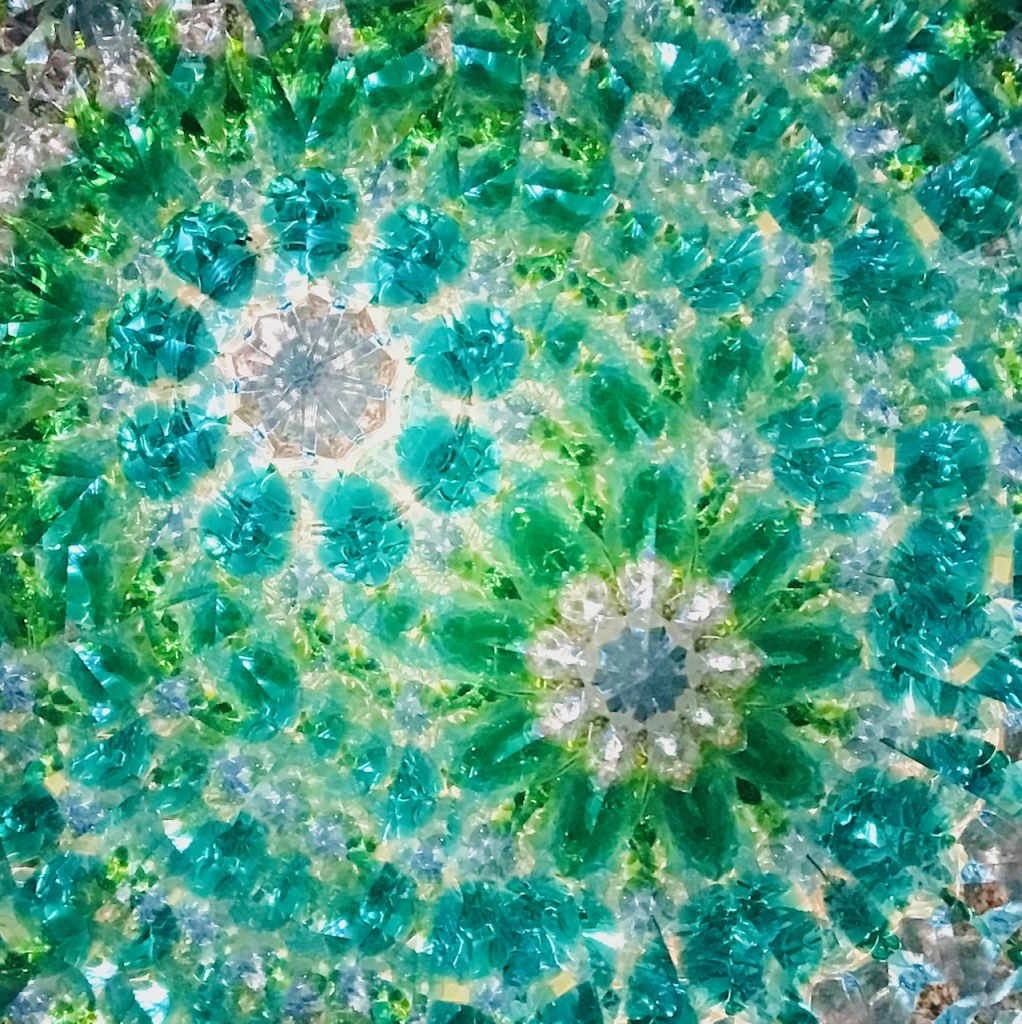 万華鏡講座が始まります】 | 三田市ガラス工芸館