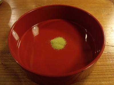 tan09