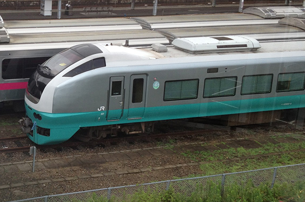 E653系