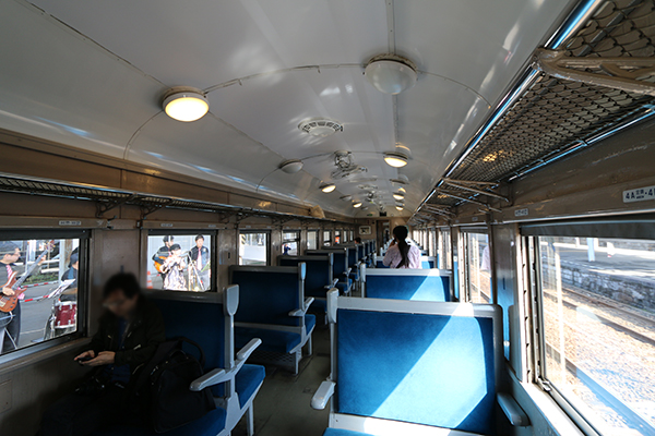 レトロこまち号