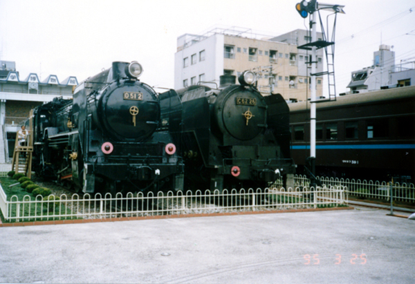 D51