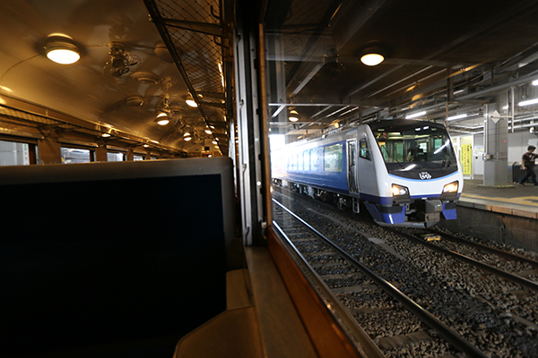 車内