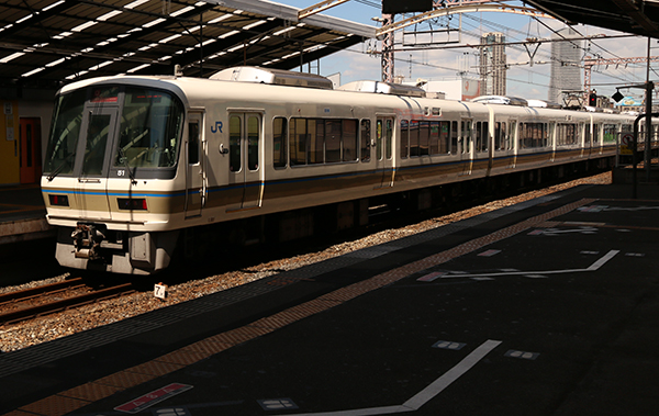 大阪駅にて