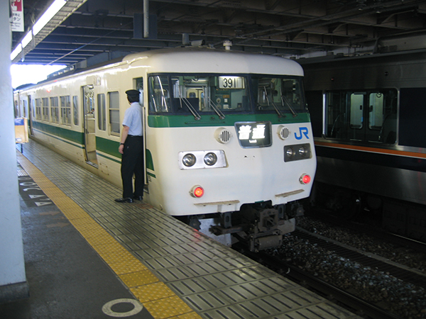 大阪駅にて