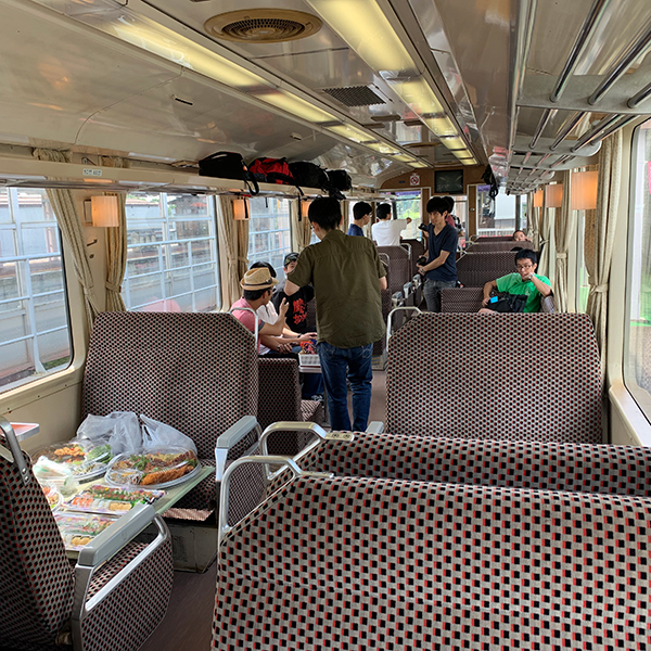 バイキング列車