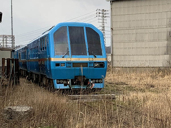 E257系とDD51が増えてきた秋田総合車両センターウォッチング