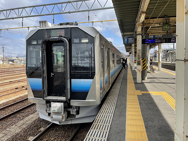 TOMIXのGV-E400形(秋田色・五能線)が入荷しました! | 親子鉄 TOMIXのGV-E400形(秋田色・五能線)が入荷しました! | 親子鉄