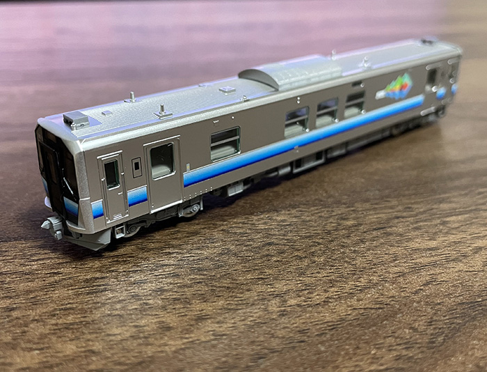 TOMIXのGV-E400系秋田色と実車を比べて | 親子鉄&秋田の鉄道ブログ TOMIXのGV-E400系秋田色と実車を比べて | 親子鉄&秋田の鉄道ブログ