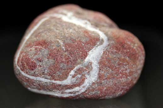 紅の魅力 チャート (chert) | 糸魚川ひすい倶楽部