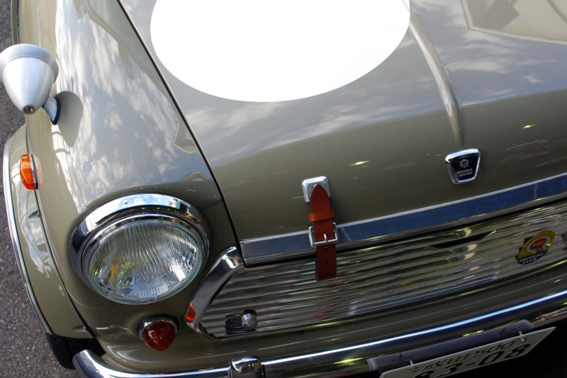 ボンネットストラップ装着♪ | Weslake BLOG