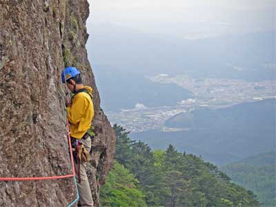亀ルート八寸バンドのトラバース