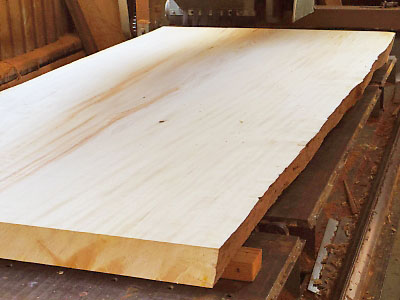 銘木売ります。栗の木の板