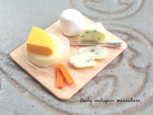 ミニチュアチーズ