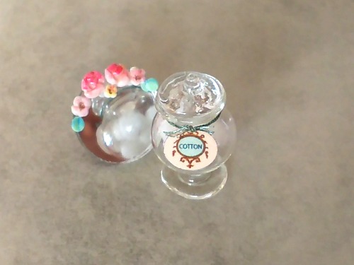 ミニチュア小物