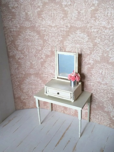 ミニチュア家具
