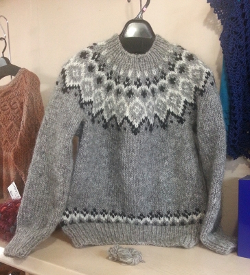 ロピーセーター | 手編みの店 ニードル