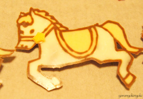 「メリーゴーランドケーキ」を作る