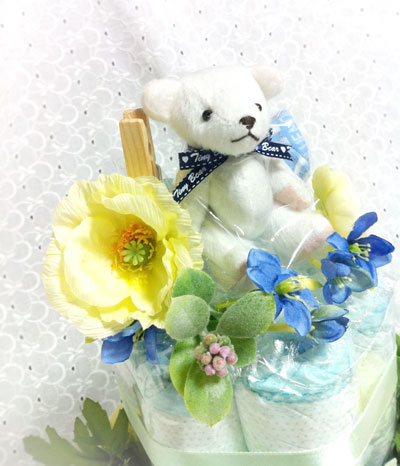 オムツケーキ