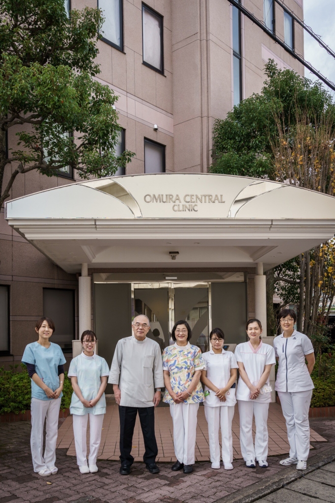 職員集合写真2-?