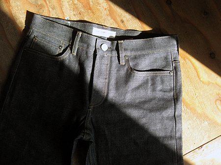 デニムを愛するすべての方へ。「RON HERMAN DENIM」の“INDIGO RAW