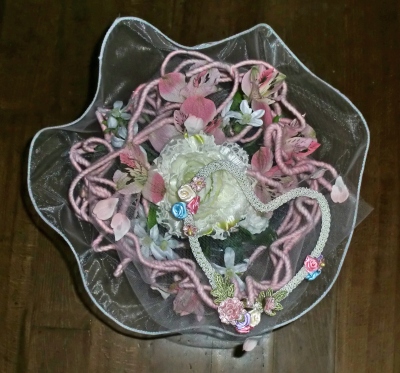 アーティフィシャル(造花)を使ったブーケ