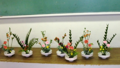 聖カタリナ大学の華道部でレッスンして来ました