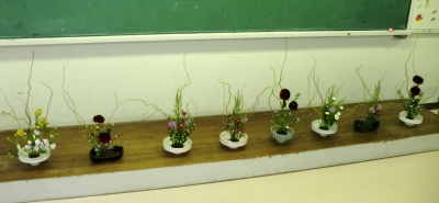 木曜日は聖カタリナ大学の華道部のレッスン日でした