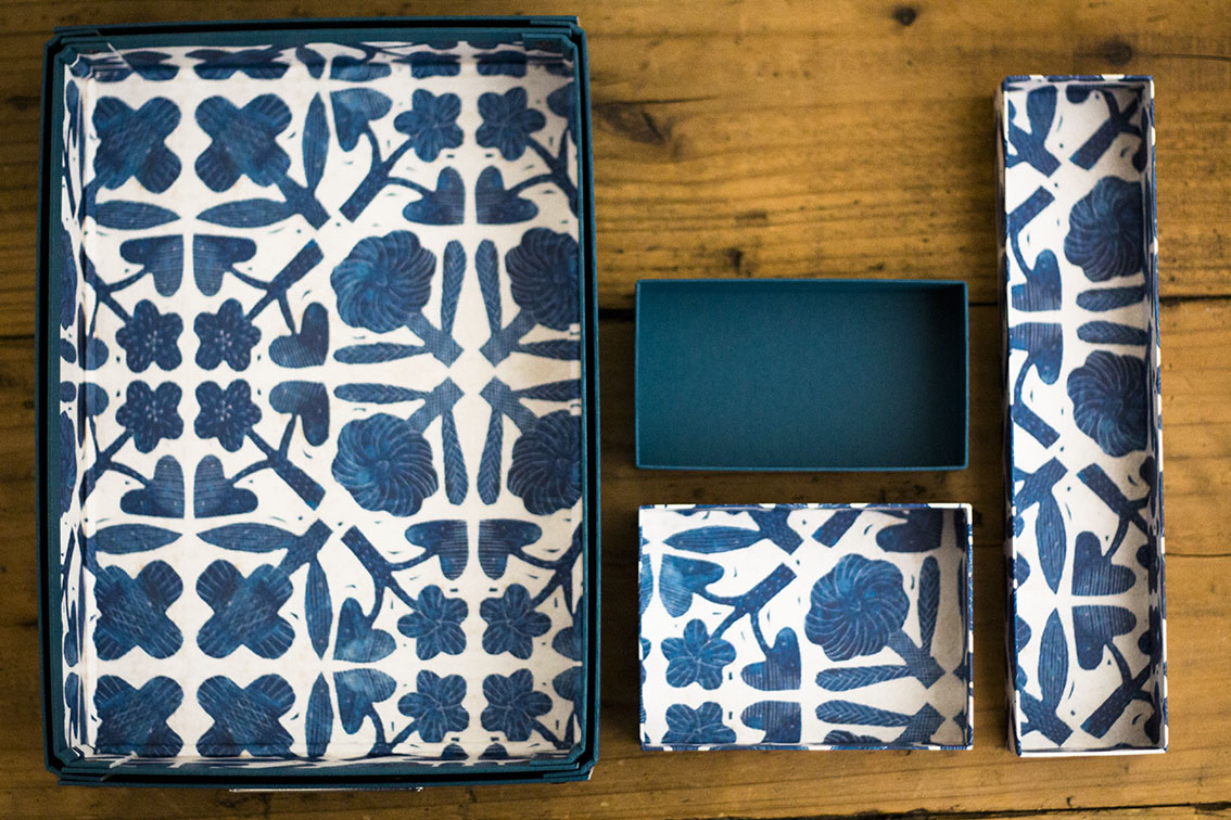 鹿児島睦さん新柄