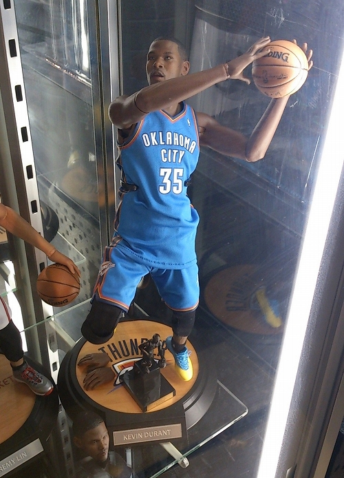 エンターベイのリアルマスターピース「NBAコレクション」新作 エンターベイのリアルマスターピース「NBAコレクション」新作