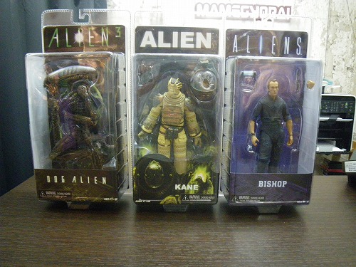 最大12%OFFクーポン NECA 7インチ アクションフィギュア シリーズ3 ドッグエイリアン SF・ファンタジー・ホラー